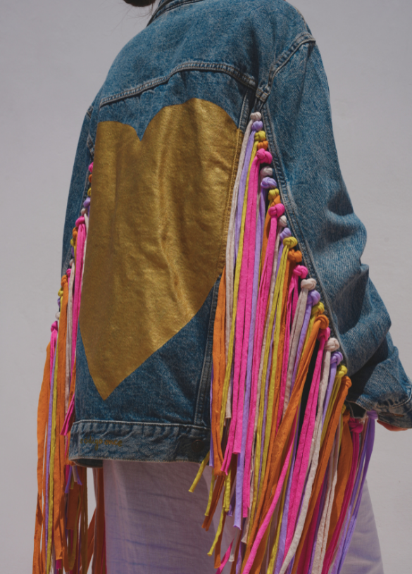 Cazadora - Corazón dorado - Código once