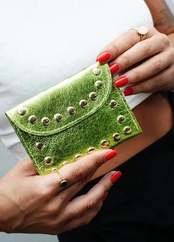 CARTERA GLOW VERDE